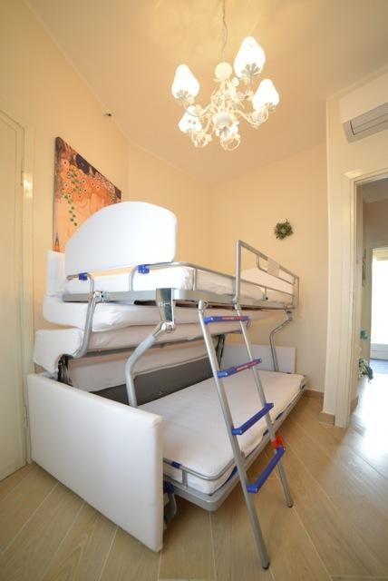 Апартаменты Casa Grandis Dimora Di Charme Nel Cuore Di Бордигера Номер фото