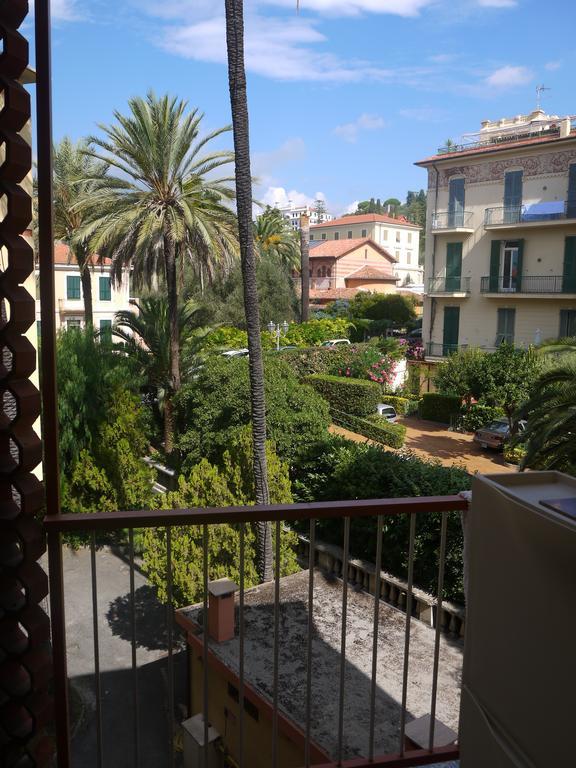 Апартаменты Casa Grandis Dimora Di Charme Nel Cuore Di Бордигера Номер фото
