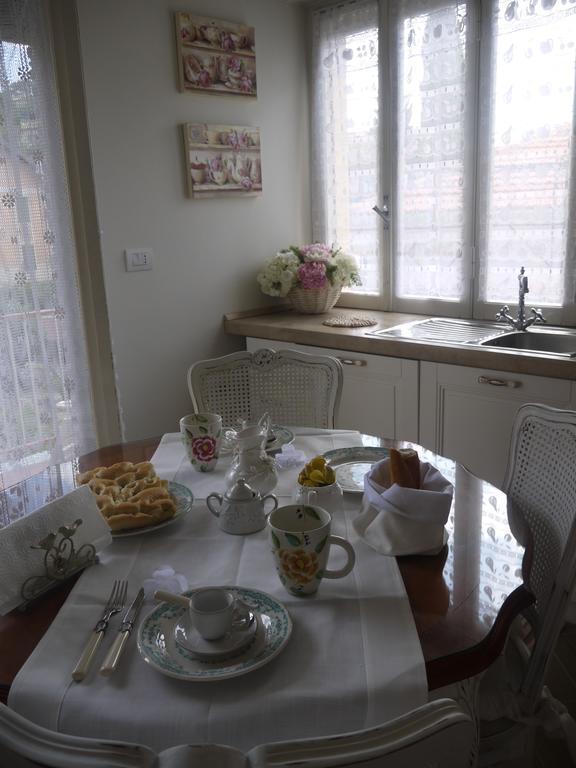 Апартаменты Casa Grandis Dimora Di Charme Nel Cuore Di Бордигера Номер фото